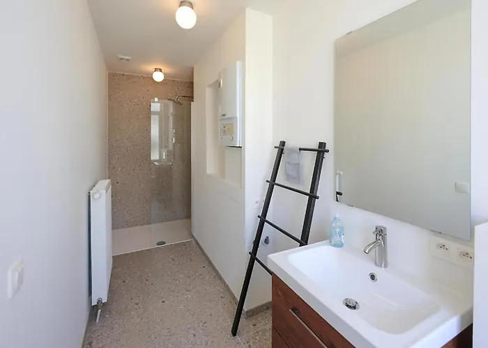 1 Bedroom Amazing In * Ostend