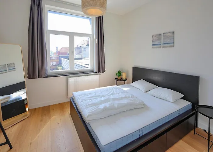 1 Bedroom Amazing In * Oostende